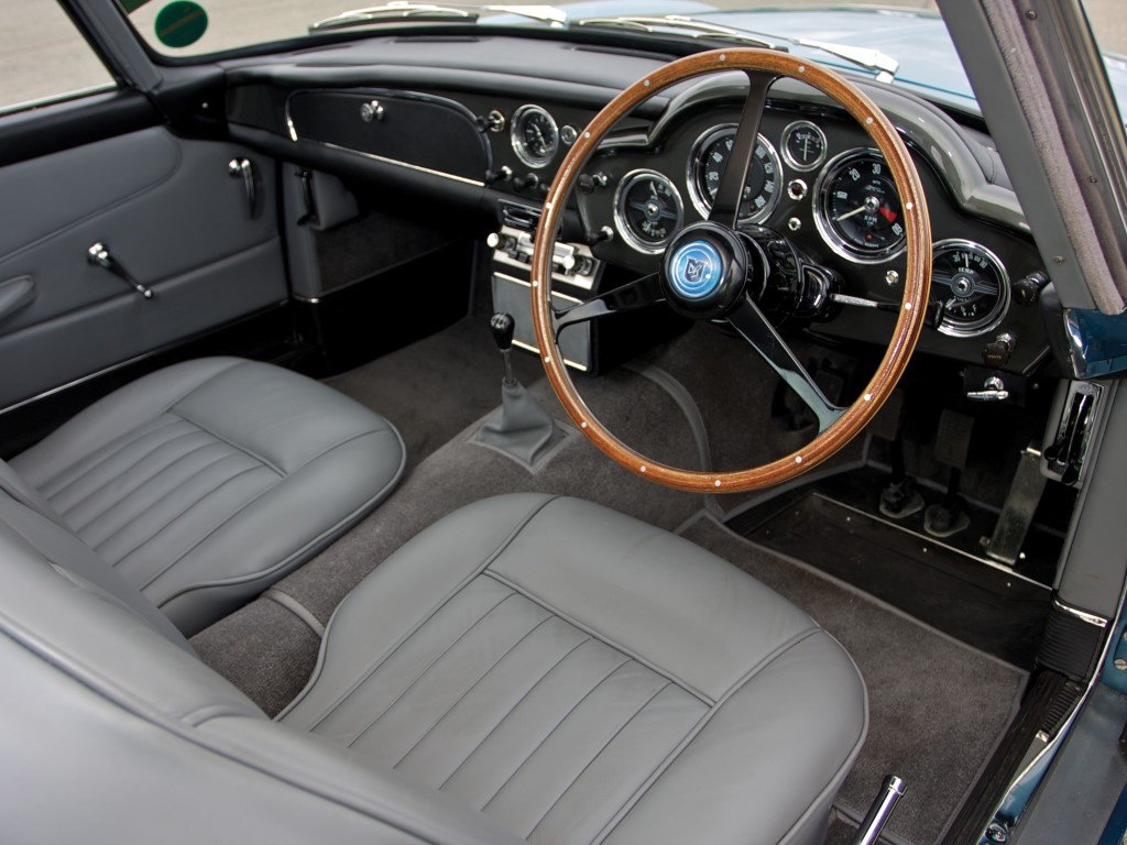 Aston Martin DB4 Overdrive (Manual)